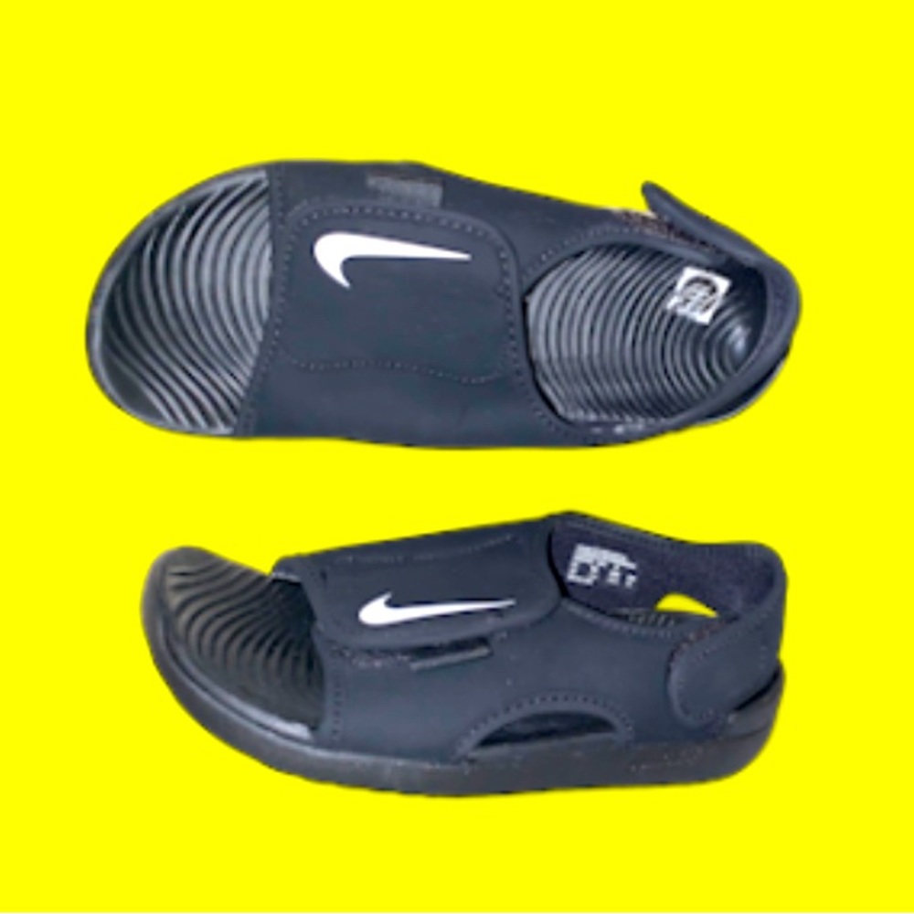 Wrn 1X Nike SunRay black waterproof water  sandals Youth Boys shoes size 2